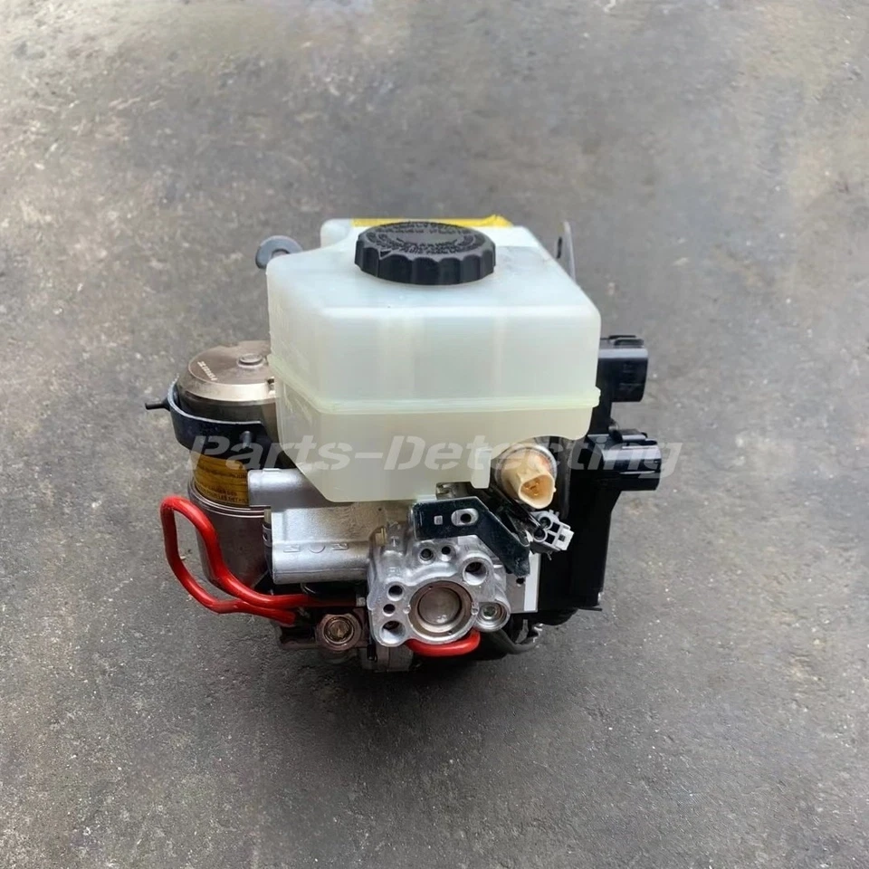 ABS Pump Master Cylinder Assy For 2003-05 Lexus GX470 Toyota 4Runner 47050-60081 - Image 2 of 4