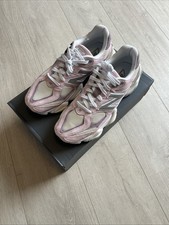 New Balance 9060 Rose Sugar Ice Wine Größe 45 US 11