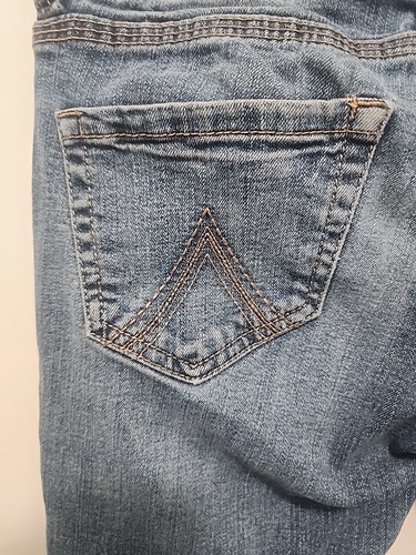 dELIAs Jeans Junior 3 4L Bailey Retro Y2K Blue Med Wash Flare Classic Distress - Picture 5 of 8
