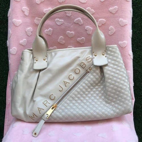 Marc Jacobs Cream Leather Quilted Grommet Logo Tote Bag Gold Hardware Handbag  M