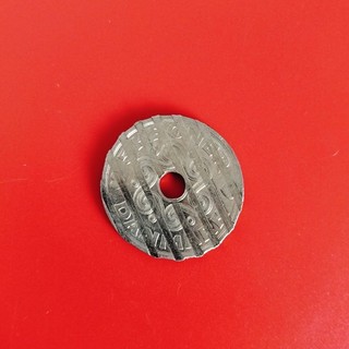 1993 Denmark 5 Kroner Queen Margrethe II Waffled Coin B 12