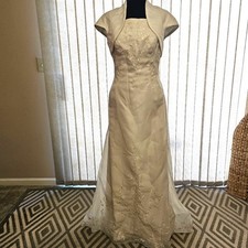 Venus White Embroidered 2pc Wedding Dress 12