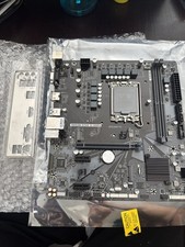 Gigabyte B660M D2HX SI DDR4 Motherboard LGA1700 Micro ATX 12/13/14 Gen Intel