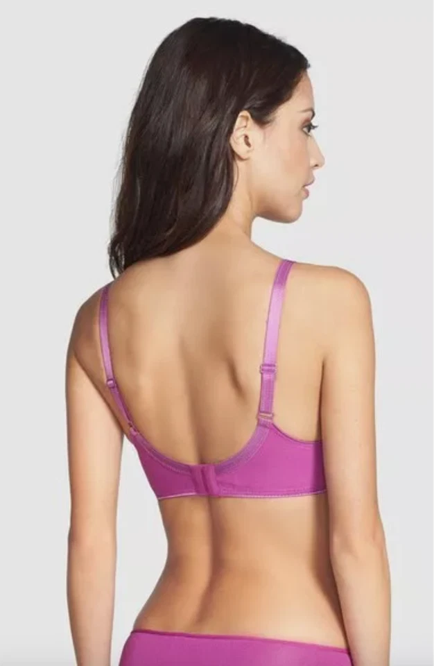 全新带标签 Chantelle C 自然文胸 / 全内裤套装,兰花 * * — 第 3/4 张图片