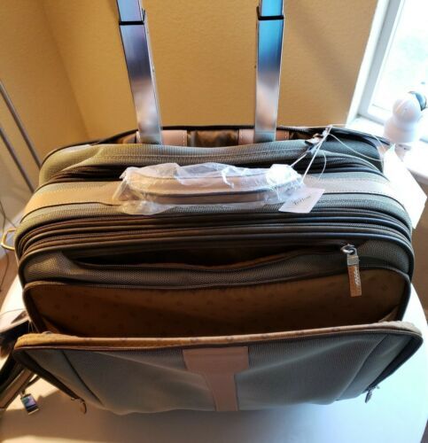 BRM191B16 Fusion Liner Briefcase BRIEFING Fusion A4 Laptop