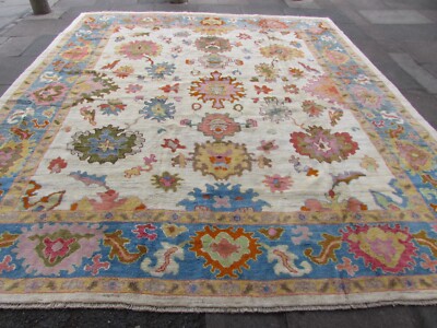 Vintage traditioneller handgefertigter türkischer Oushak orientalischer weißer Wollteppich 383x342