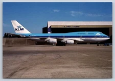 Airplane Postcard KLM Royal Dutch Airlines Boeing 747 at Amsterdam Schiphol HH16