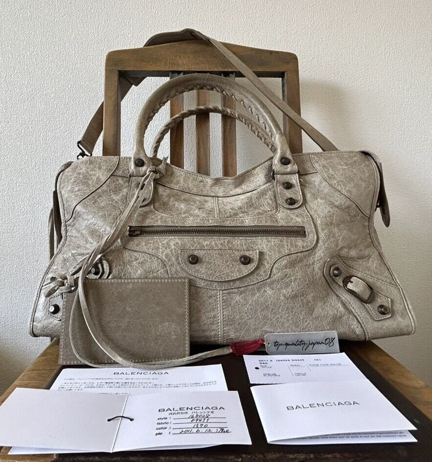 Balenciaga part outlet time bag