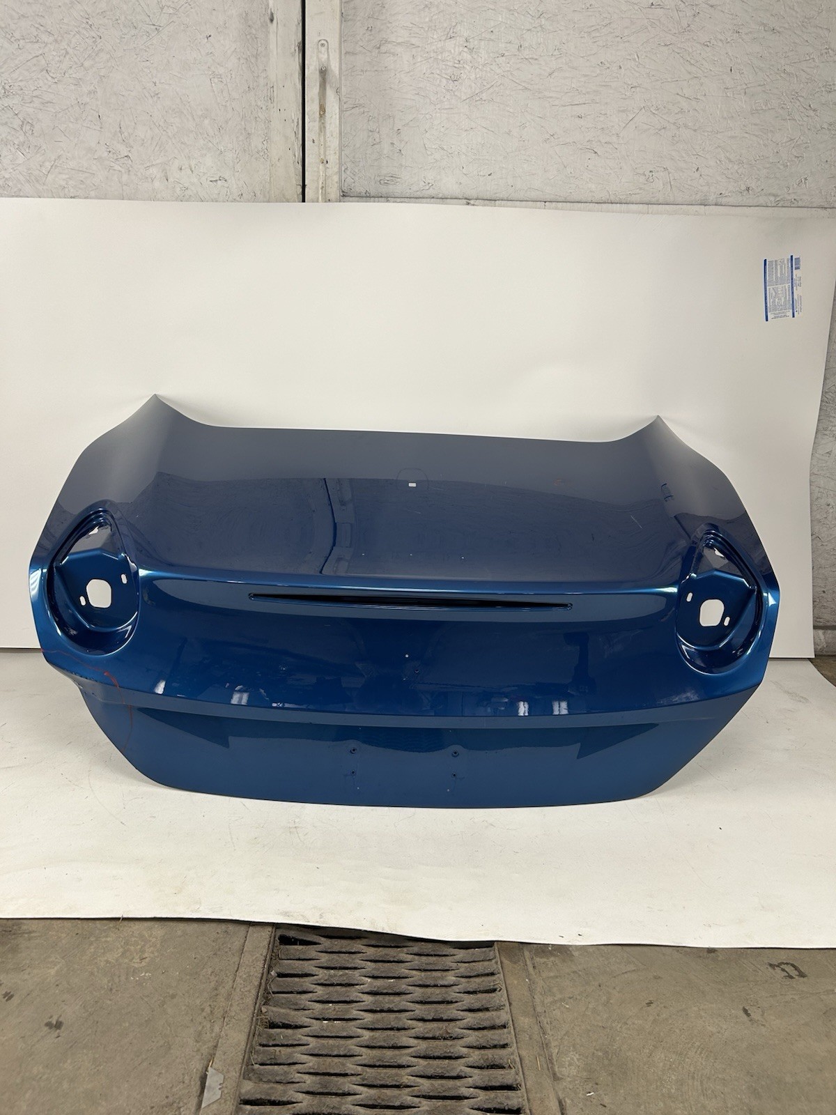 2015-2018 FERRARI CALIFORNIA T TRUNK LID OEM DAMAGED