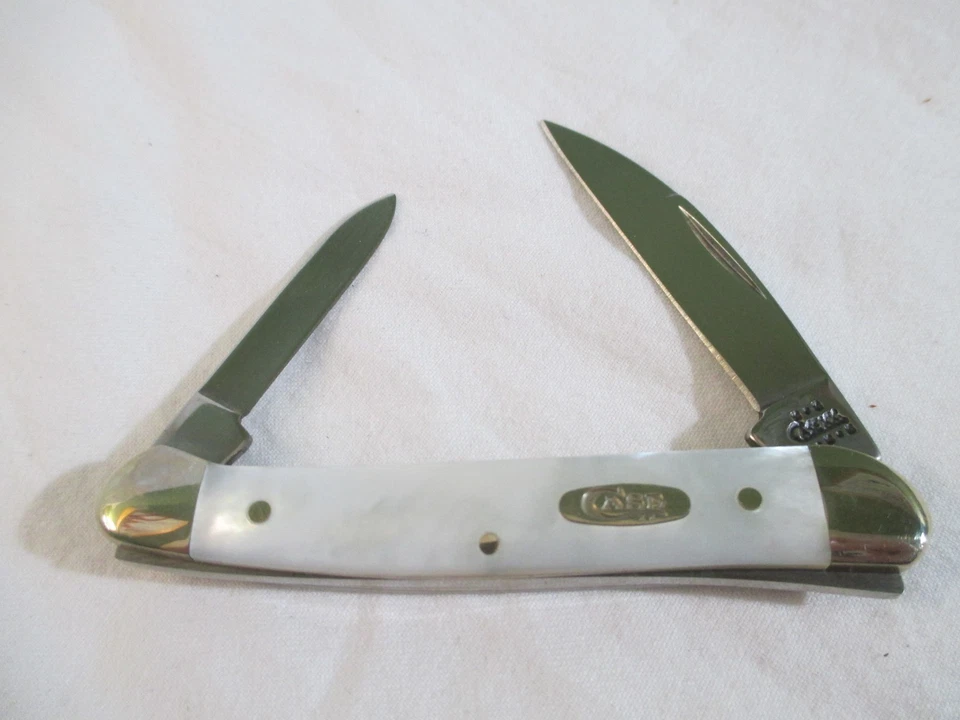 Case XX 1997 Mother of Pearl Mini Copperhead 82109 SS, Item 00822 - Image 4 of 4