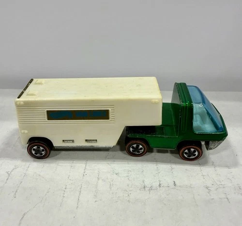 1969 Hot Wheels Redline The Heavyweights Moving Van.