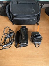 Canon VIXIA HF R700 HD Camcorder Black 57x Zoom Video Camera Bundle with Charger