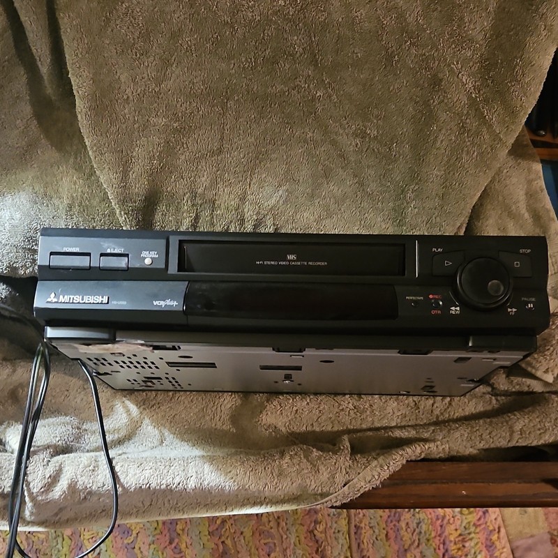 Mitsubishi HS-U550 VHS Video Cassette Recorder VCR 4-Head MPN HS-U550