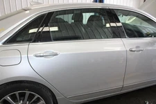 Used Rear Right Door Assembly Rear Side fits: 2018 Cadillac Ct6 Luxury R. Rear R