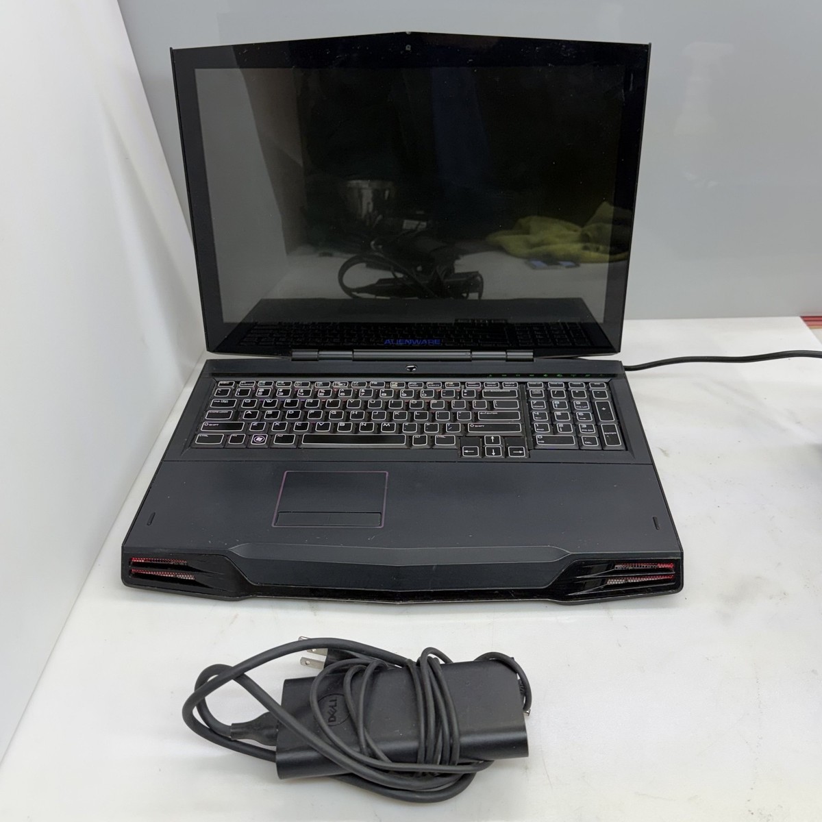 DELL ALIENWARE M17X R2 i5-M540@2.53Ghz 4GB RAM BIOS TESTED SCREEN