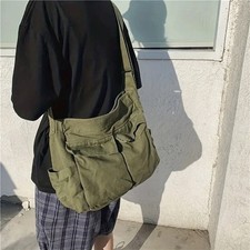 UNIQLO Casual Multi-Tasche Messenger Tasche F...