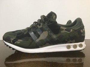 retro reverse leafs