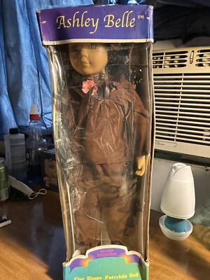 Vintage Indian Ashley Belle Limited Edition Porcelain Doll 862/1000 RARE  🪶💎📈