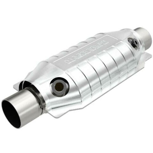 Universal Catalytic Converter 2.25 w/ dual O2 OEM 51065 Magnaflow