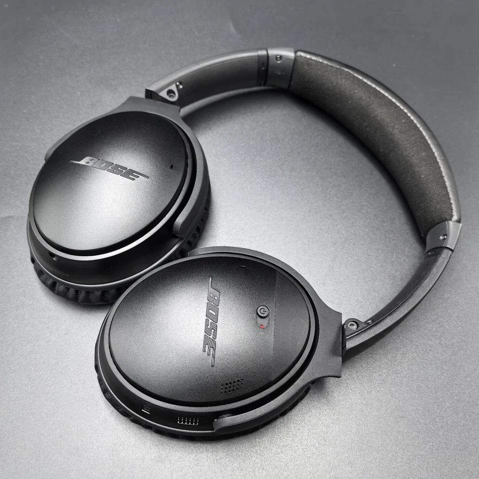 Auriculares inalámbricos Bluetooth con cancelación de ruido Bose QuietComfort 35 QC35 I negros Foto 4 de 4