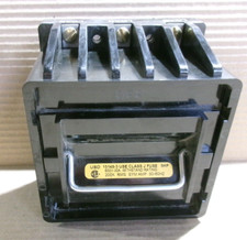 USD 15149-3 CLASS J FUSE HOLDER 5HP 600VAC 30 AMP 200K RMS 50-60HZ AK
