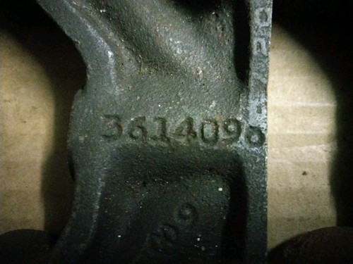 NOS MOPAR DIRECT CONNECTION 2" 426 HEMI ROCKER VALVE GEAR STANDS,CUDA,CHALLENGER - Picture 3 of 5