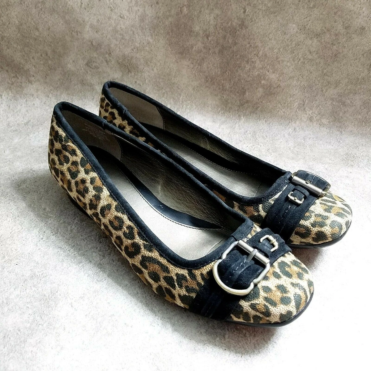 Bandolino leopard flats hot sale