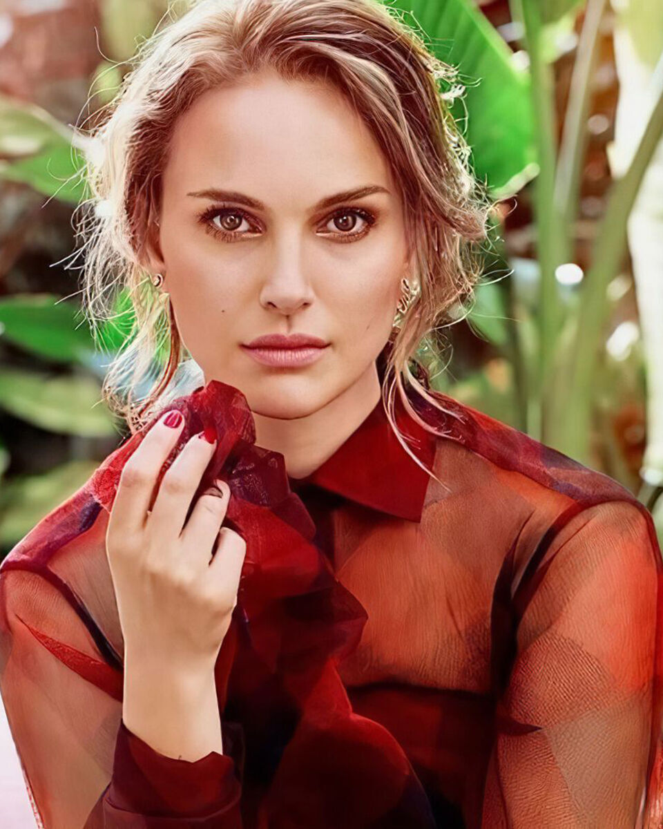 Natalie Portman In Red See trough Blouse And Red Nails 8x10 Picture Celebrity Pr | eBay Natalie Portman In Red See trough Blouse And Red Nails 8x10 Picture Celebrity Pr | eBay