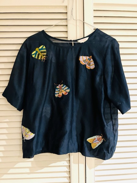 GORMAN “Moth” 🦋 🥀🪻Embroidered Silk Blend top * size 10