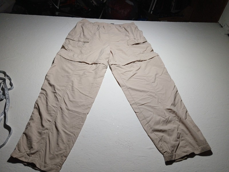 Columbia Men's XL Beige Cargo Convertible Fishing Pants UPF 50+ Drawstring