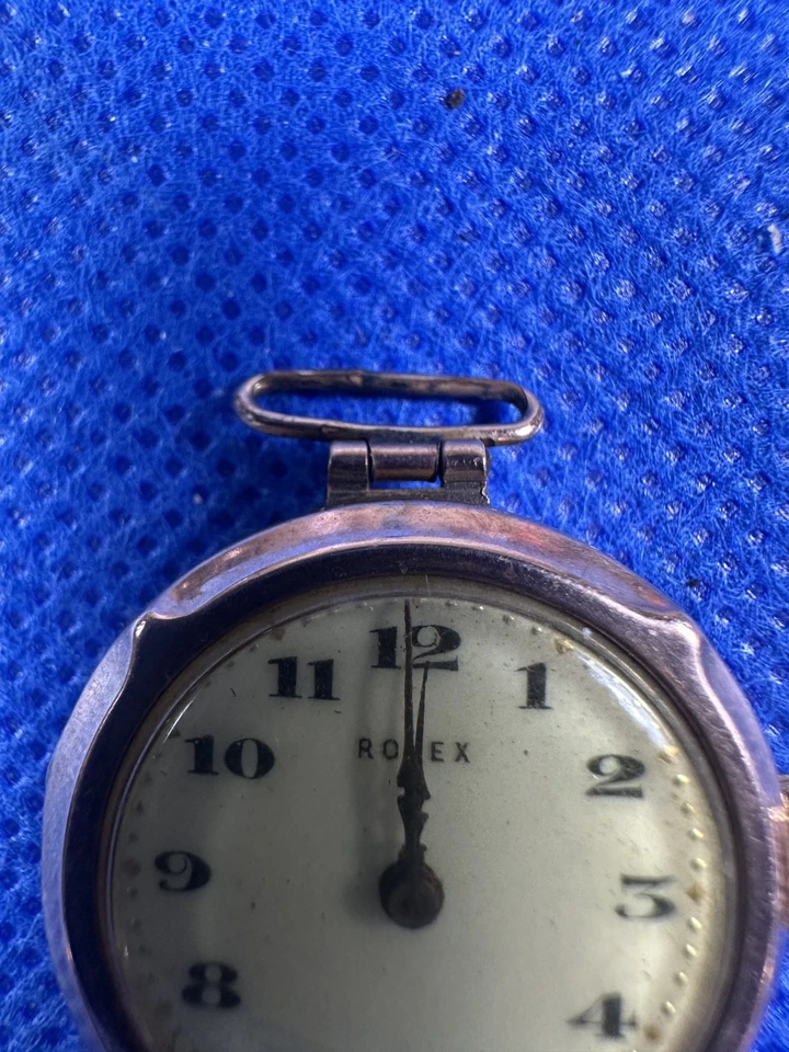 Reloj Rolex antiguo de oro rosa de 9 quilates de la década de 1920 #202 Foto 2 de 4
