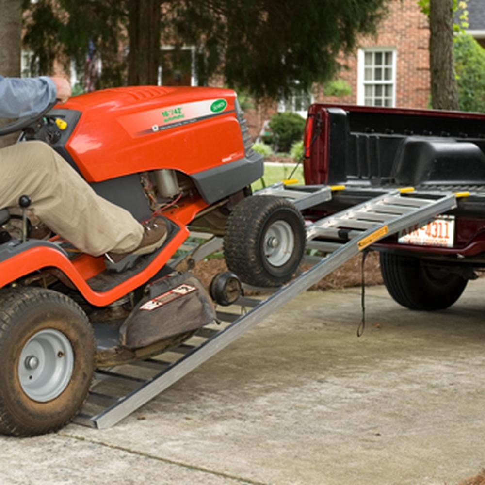 B1AC308 LOADING RAMP 12X89 3