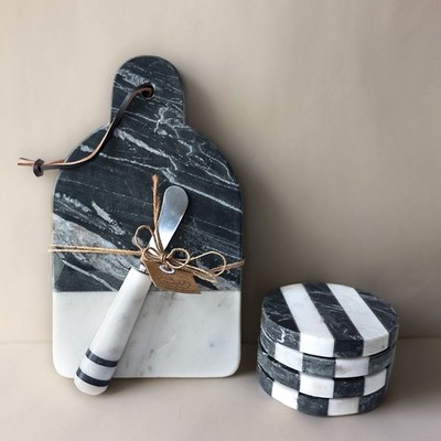 Mud Pie Set of B&W Marble Board 10'' x 6'' with spreader 7'' and 4 coasters 4'' dia