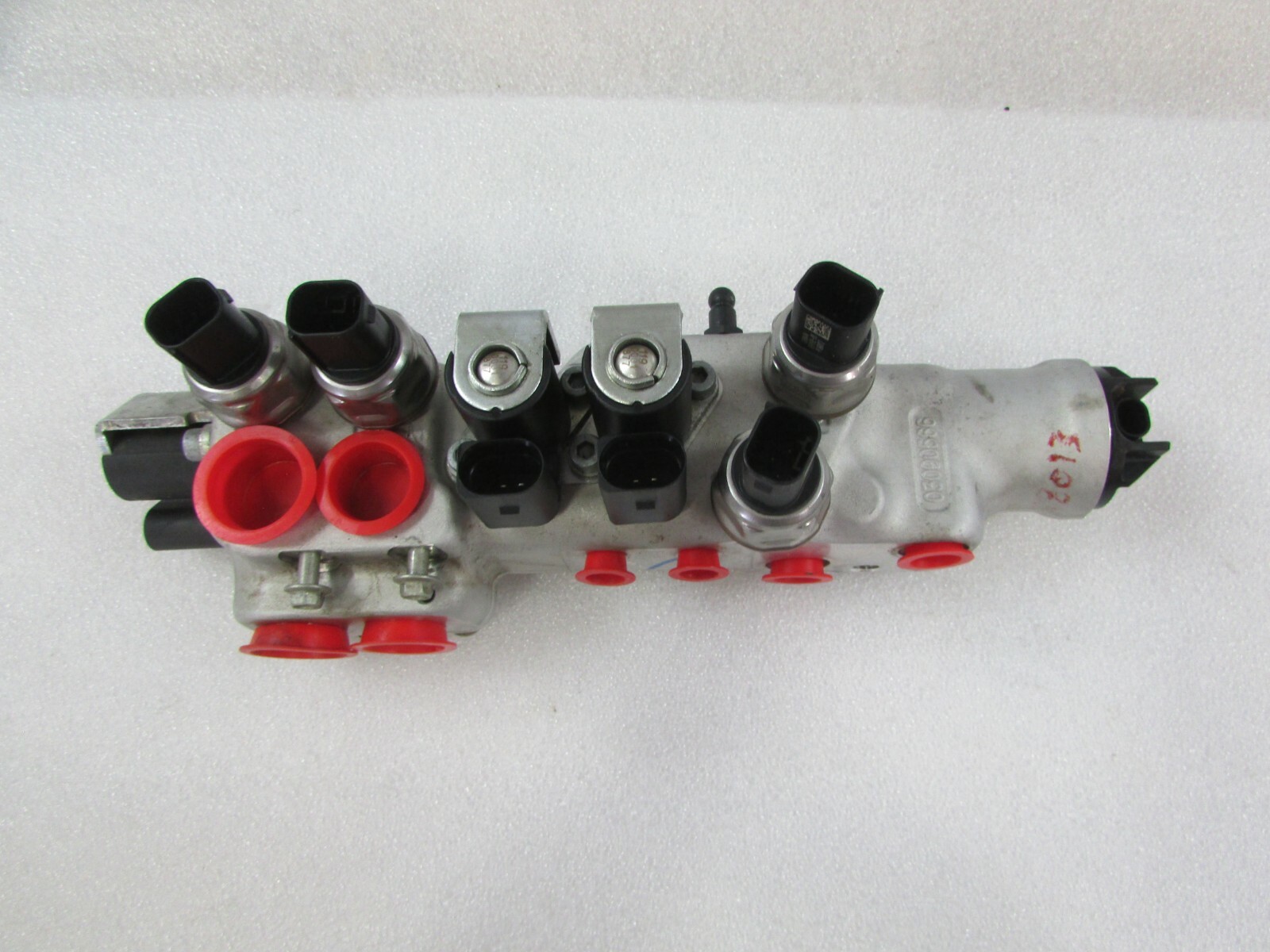 McLaren 720S, Suspension Valve Block, Used, P/N 14BO276CP