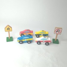 Melissa Doug Thomas Compatible Railroad Wooden Vehicles Traffic Signs Lot