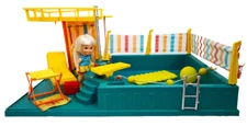 Remco Swimming Pool And Cabana Play-set w/ Winking Heidi Dolls Vintage 1967 
