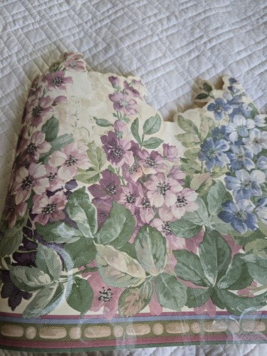 Pink Blue Flower Floral Textured Sculptured Scalloped Wallpaper Border 1 Rolls - Picture 4 of 8