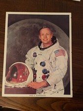 NEIL ARMSTRONG ASTRONAUT SIGNED 8X10 NASA OFFICIAL PHOTO JSA PSA