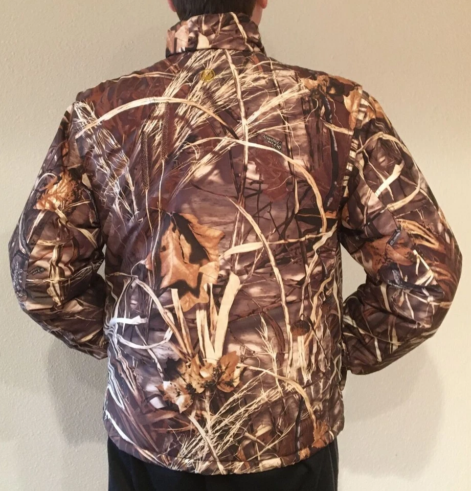 CHAQUETA BERETTA AVES ACUÁTICAS HOMBRE MEDIANA BOSQUE CAMUFLAJE CAZA DEPORTIVA AISLADA Foto 3 de 4