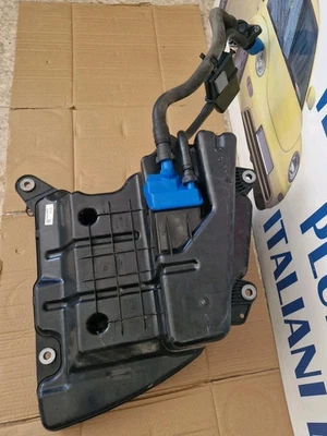 SERBATOIO ADBLUE COMPLETO PER AUDI A4 B9 2020 8W0131878BK 2.0 DIESEL - Imagen 1 de 4