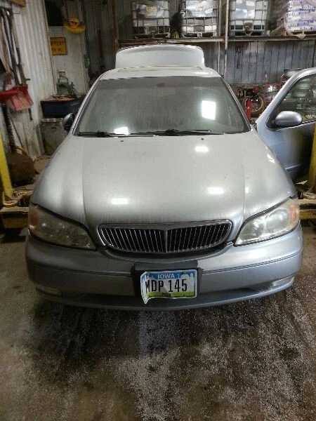 Engine 3.0L VIN C 4th Digit Fits 00 INFINITI I30 1957827 - Image 3 of 4