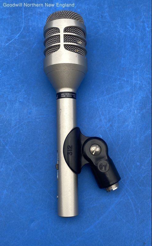 Pearl PDM-9000 Pro Dynamic Microphone - Tested