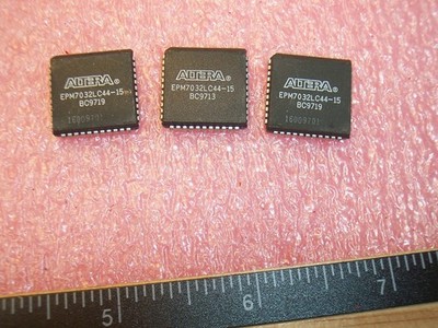 QTY (10) EPM7032LC44-15 ALTERA PLCC-44 EPLD REFURBISHED