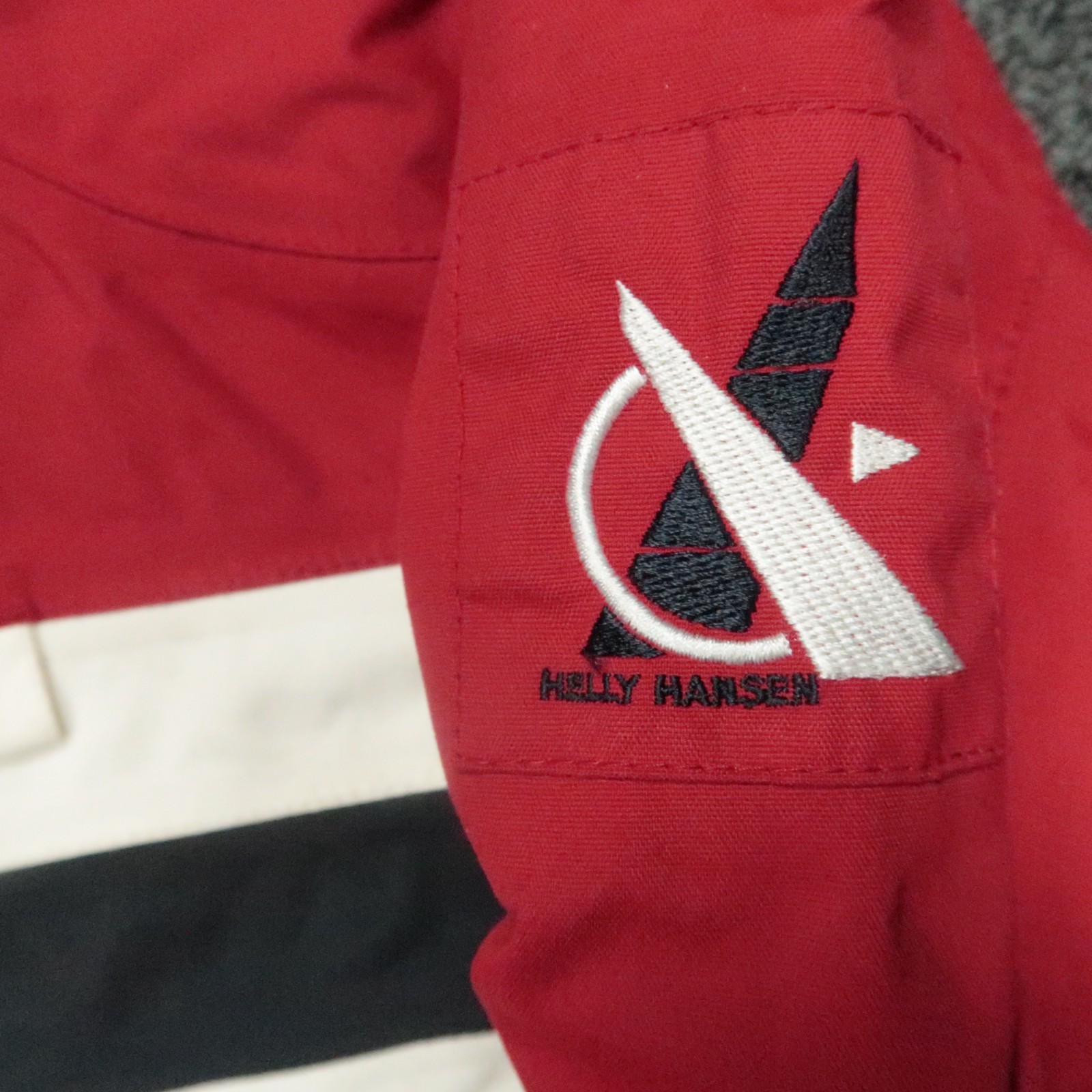 Helly Hansen Jacket Men Small Red Original Sailin… - image 7