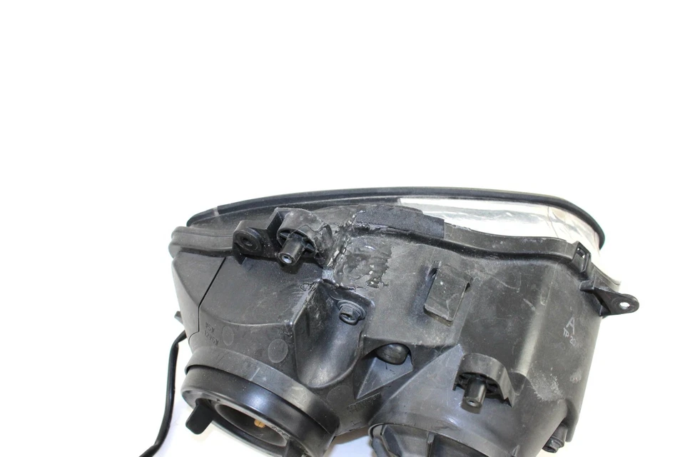 07-08 Lámpara Faro Izquierdo Yamaha YZF 1000 R1  Foto 3 de 4