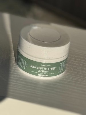 TreeActiv overnight milia spot treatment with bentonite clay aloe vera