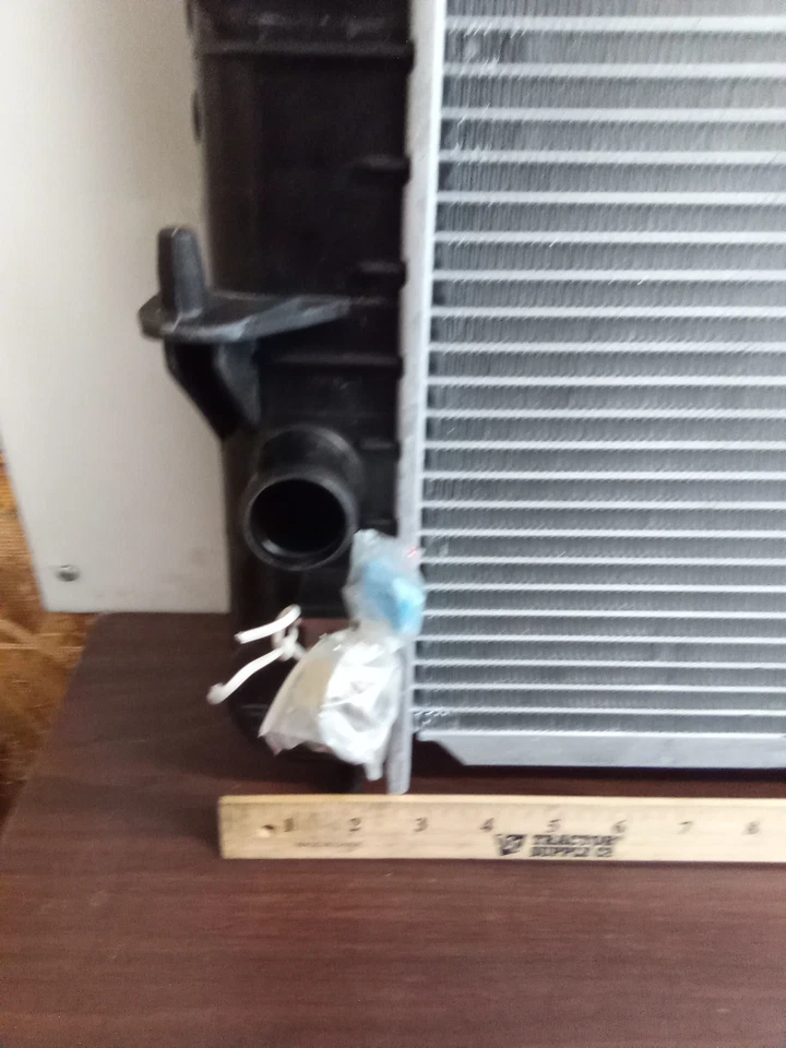 OSC Automotive Cooling Products Original Design Radiator 2491 Free Shipping - Image 4 of 4