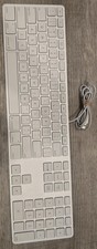Apple A1243 USB Wired Standard Keypad - White