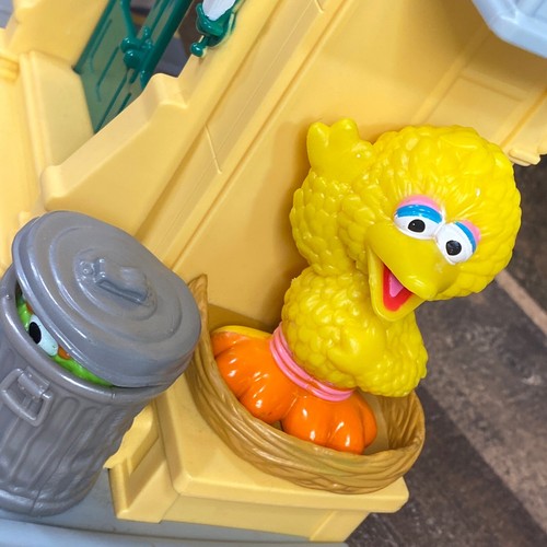 Big Bird Sesame Street Figurine 2010 Mattel C-082B From Mr Hooper's Store 3” - Picture 8 of 9