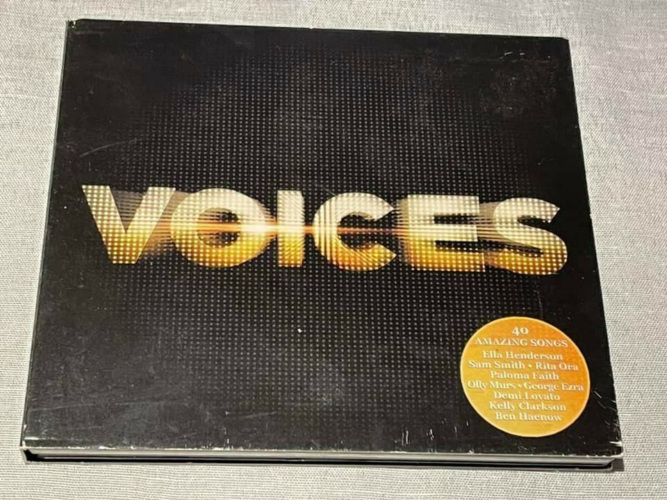 Voices - 2 CD's Album Digipak  - 40 Great Tracks - 2015 Sony Music Entertainment